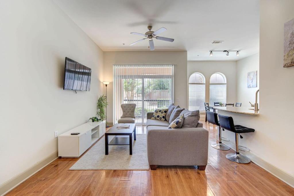Cozy Apt Nrg Pool,Wi-Fi, Free Parking, Petsok! Houston Eksteriør billede
