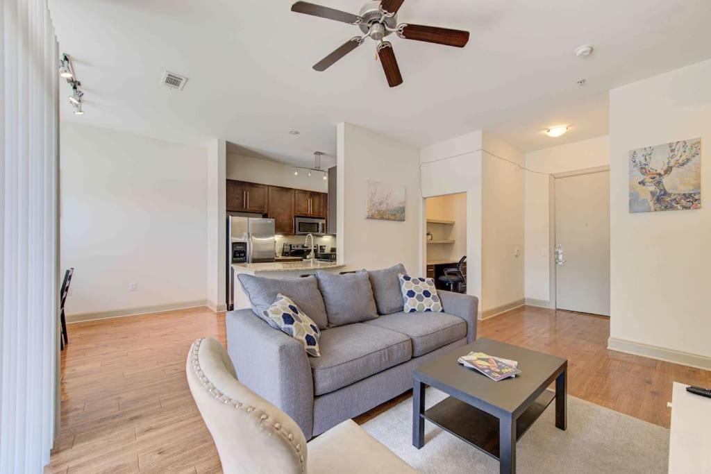Cozy Apt Nrg Pool,Wi-Fi, Free Parking, Petsok! Houston Eksteriør billede