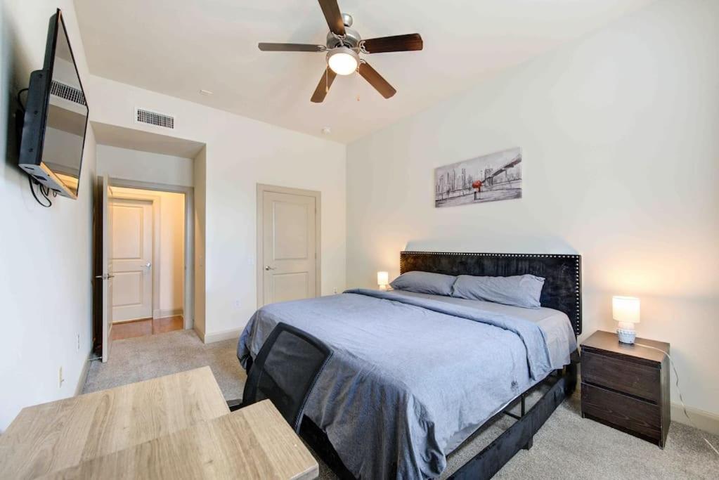 Cozy Apt Nrg Pool,Wi-Fi, Free Parking, Petsok! Houston Eksteriør billede